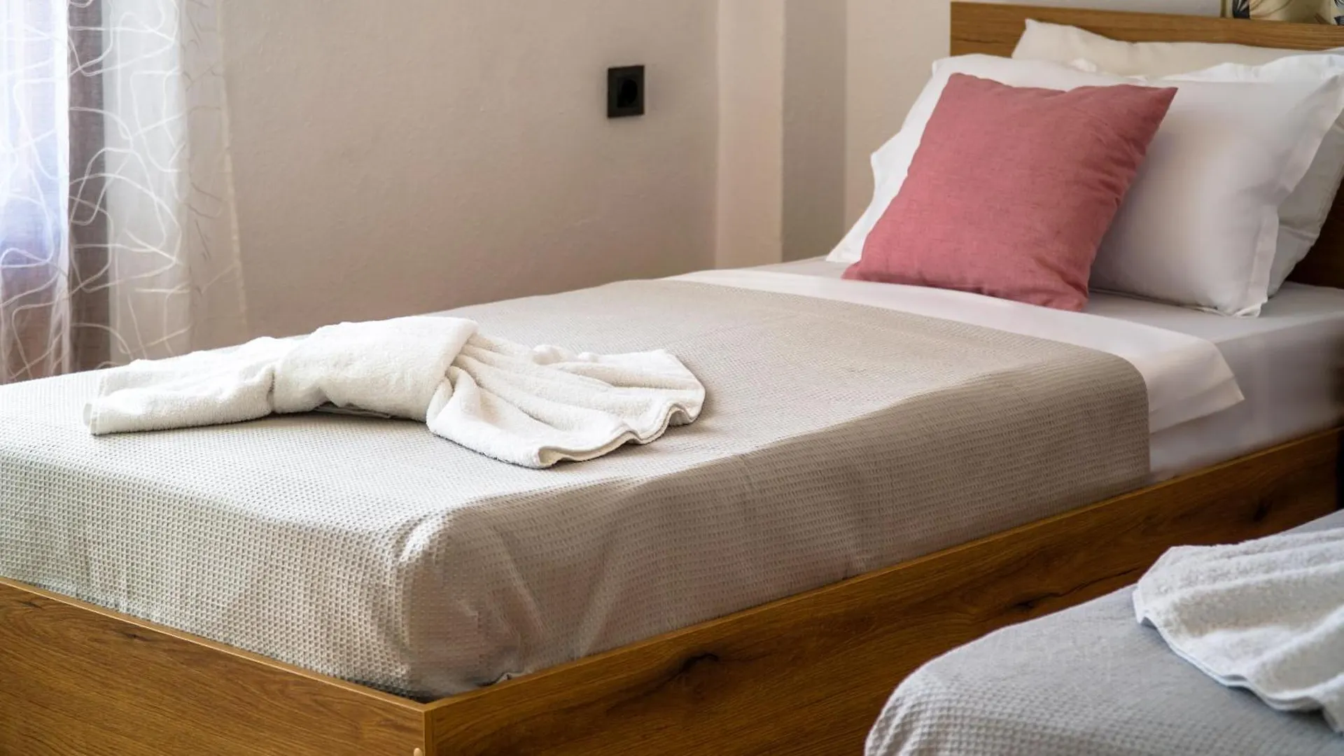 Βastasio Apartments Pefkochori 0*,